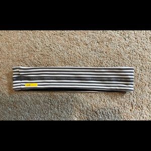 Striped Lolë headband